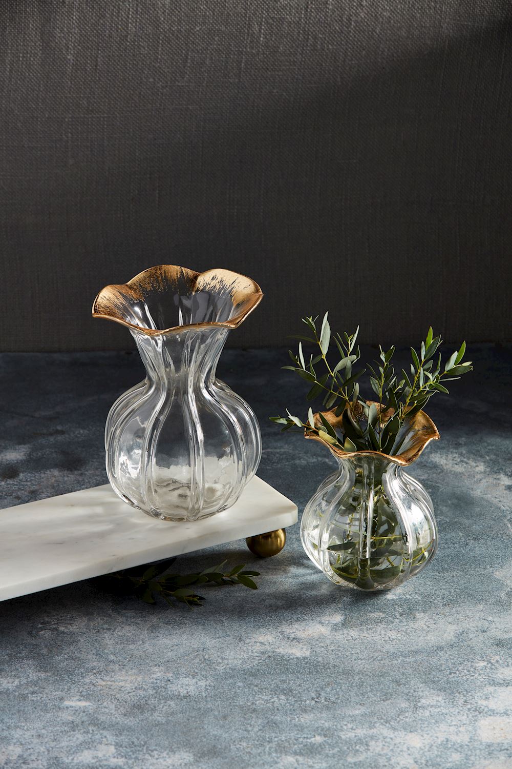 Ruffled Gold Glass Vase (Small)