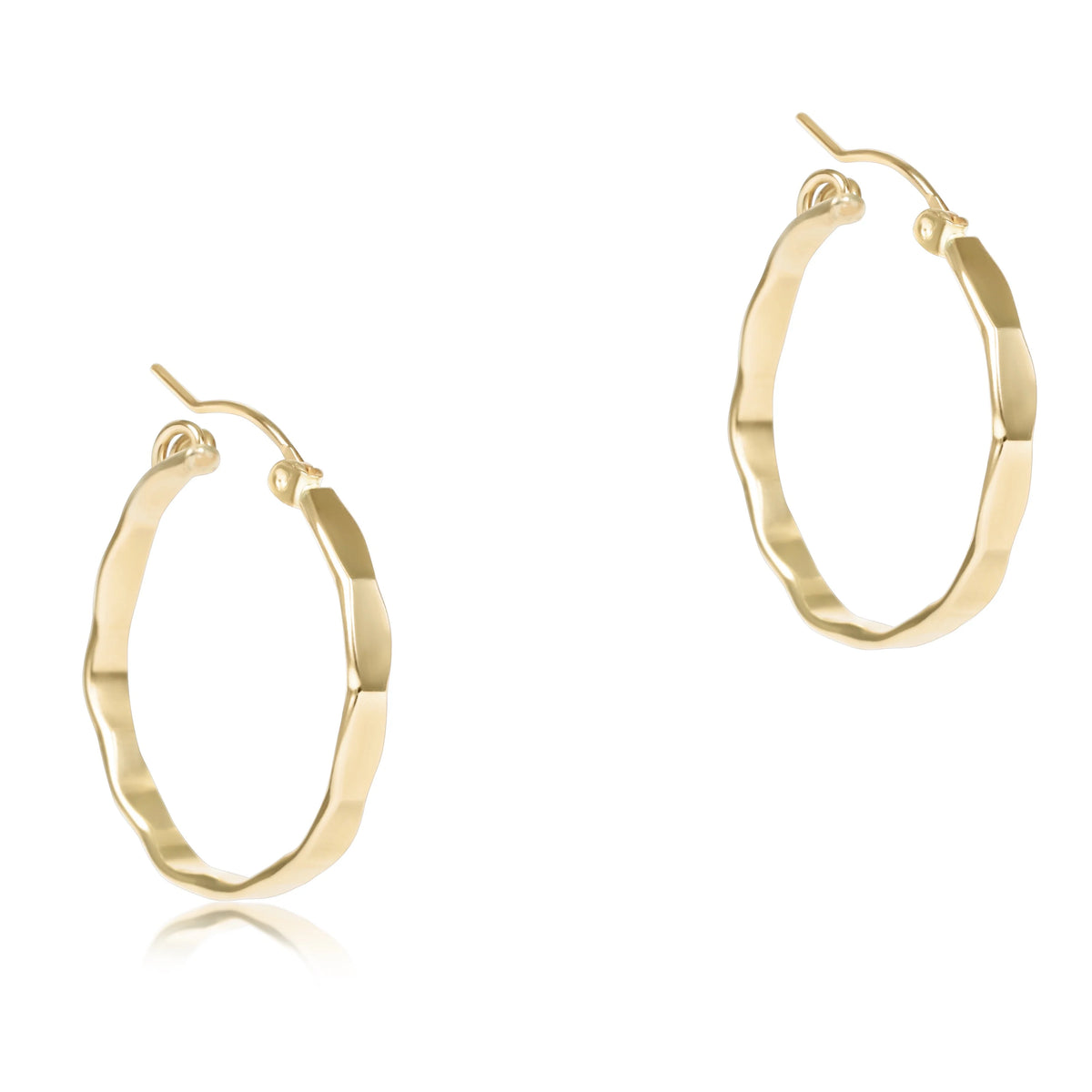 Scalloped Gold 1.25-inch Hoop - Smooth