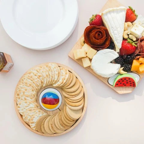 Maple Round Cracker Dish