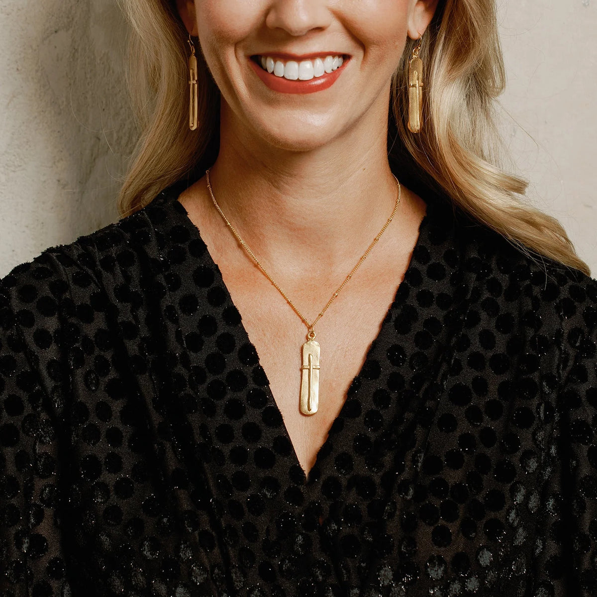 Dainty Bar Cross Necklace