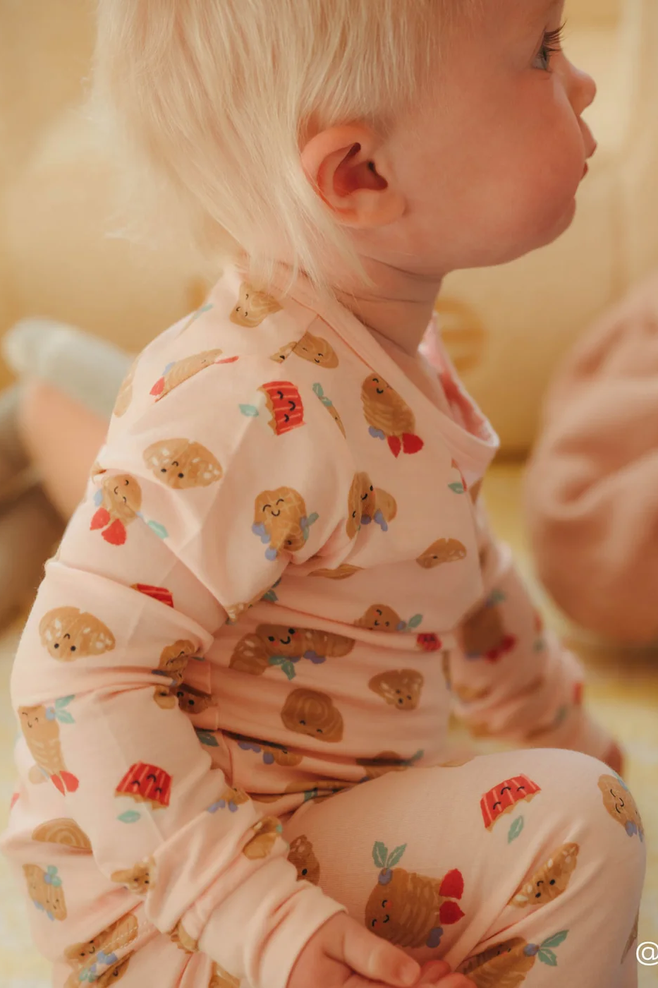 'Bake My Day' Magnetic Convertible Pajamas