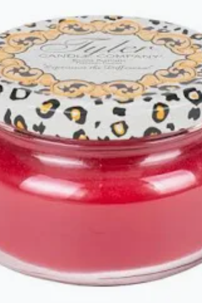 11 oz Frosted Pomegranate Candle
