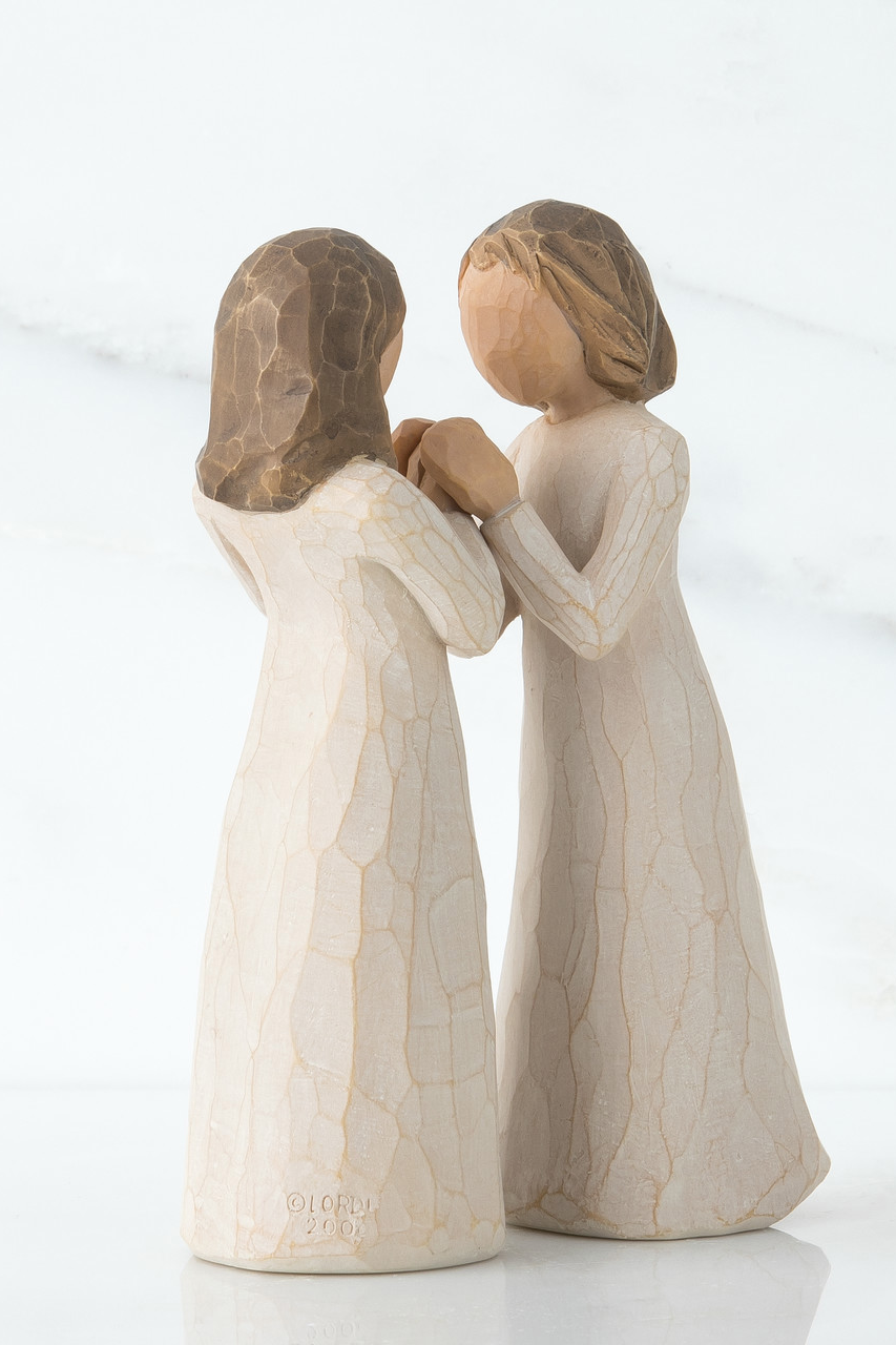 Sisters by Heart figurine