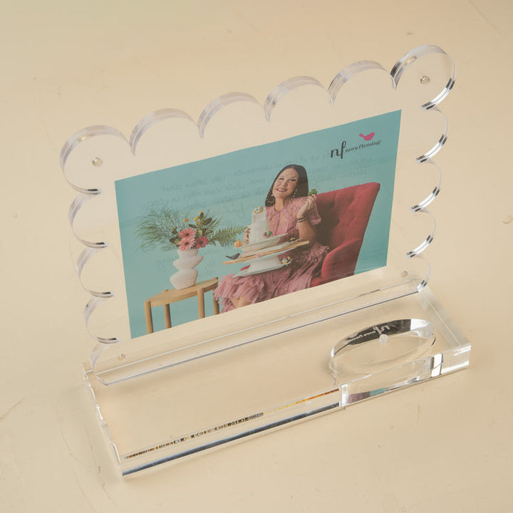 clearly a-nora-ble frame