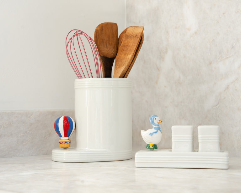 'red white and balloon' 250 year celebration Mini