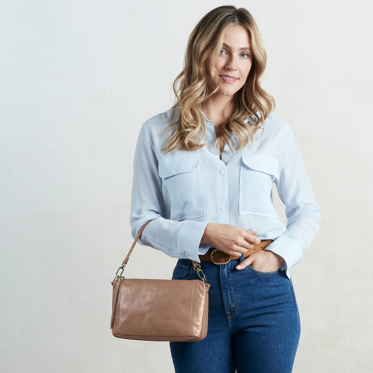 Darcy Carry-All Crossbody in Polished Leather