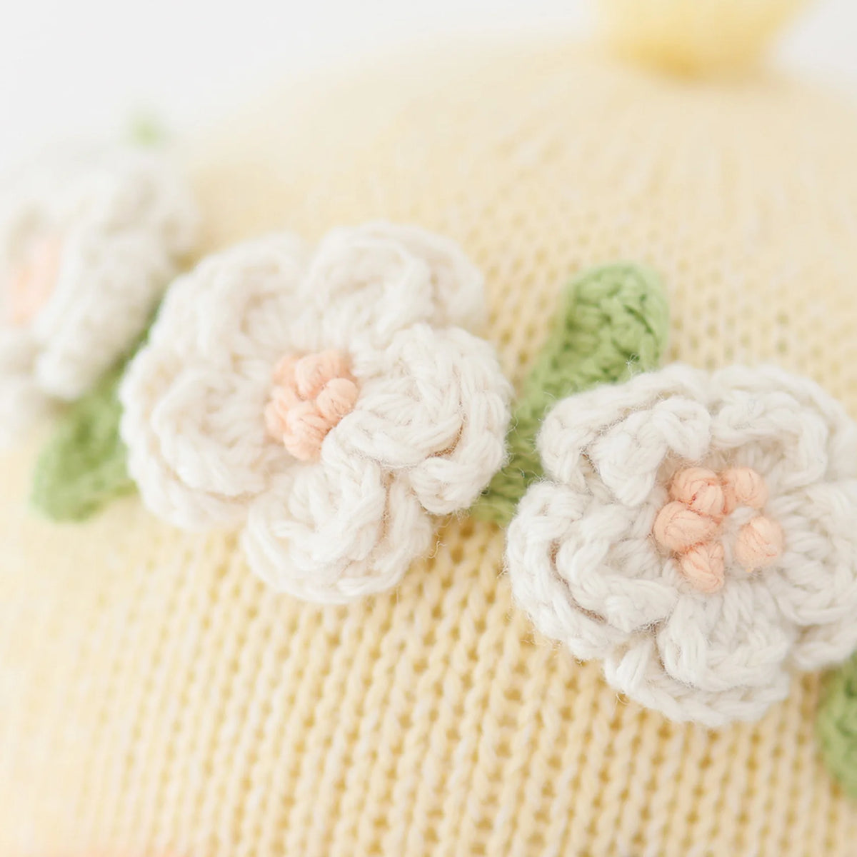 Flora the Duckling Ivory (Regular 20)
