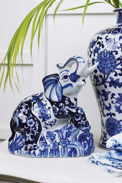 blue and white elephant figurine
