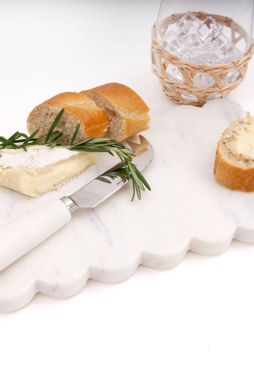 Marble Scalloped Cheese Board & Knife Set