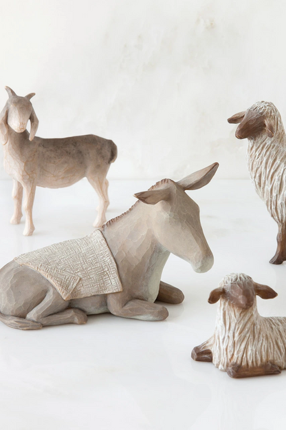 Sheltering Animals for The Holy Family